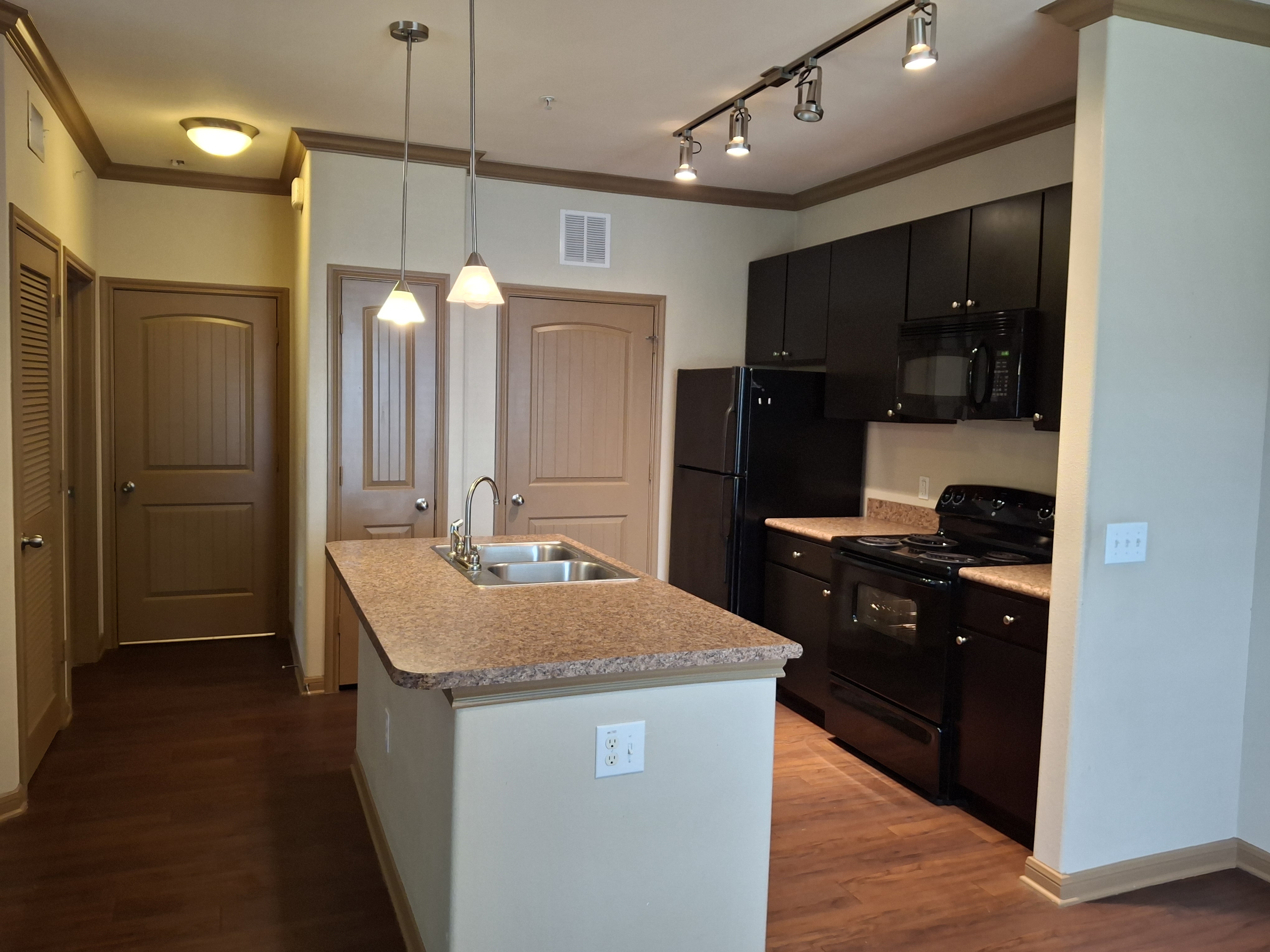 Cleaned kitchen view